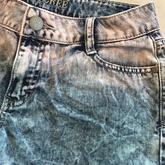 🌈⭐️HP 06/28!⭐️🌈 Ombré high-waisted Jean Shorts - Picture 4 of 7